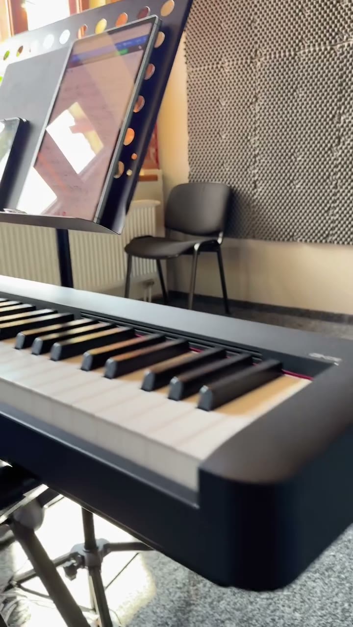 Gyvenime kartais ištinka netikėtos situacijos, kurių negalime išvengti, o visą laiką susitikti gyvai kartais gali tapti iššūkiu.